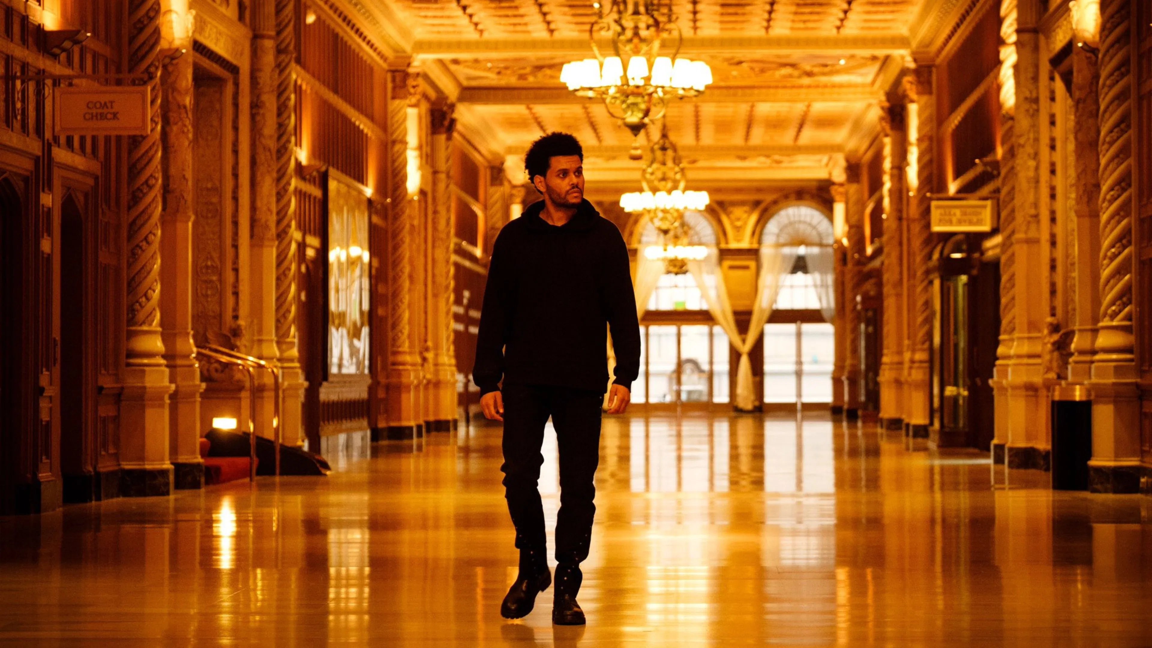 The Weeknd em Hurry Up Tomorrow: Além dos Holofotes (2025)