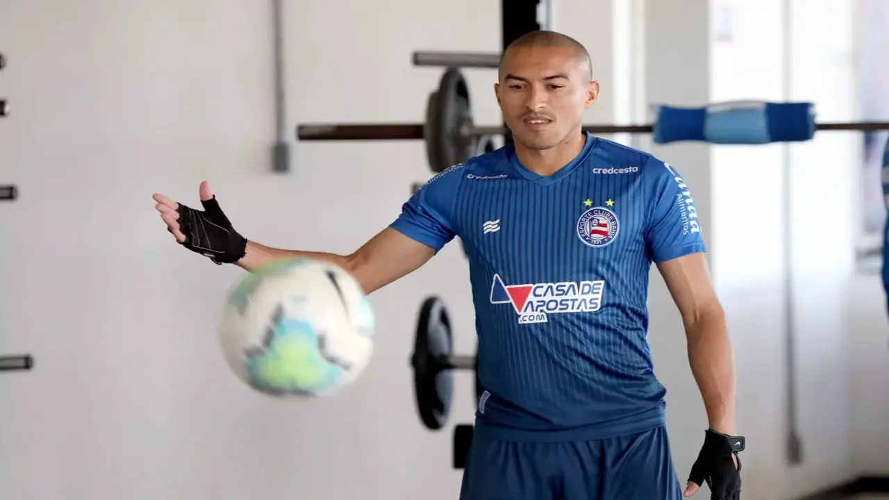 Nino Paraíba cumpre suspensão e busca retorno ao futebol após dois anos