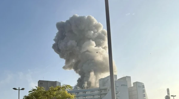 Ataque de mísseis em hospital