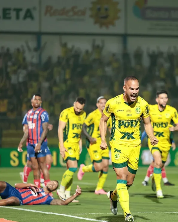 Mirassol dá show e encosta no G-4: 5 a 1 no Bahia