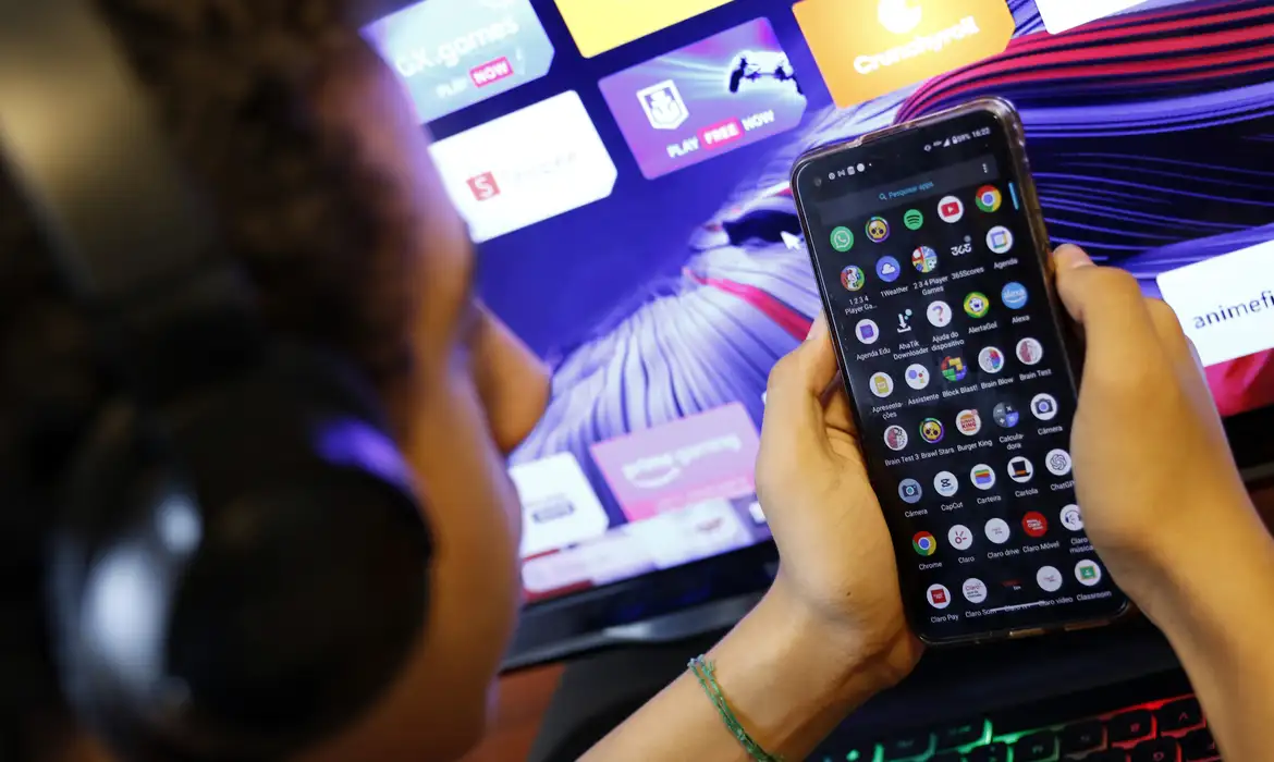 YouTube, Snapchat e TikTok fecham acordo em ação sobre saúde mental de alunos