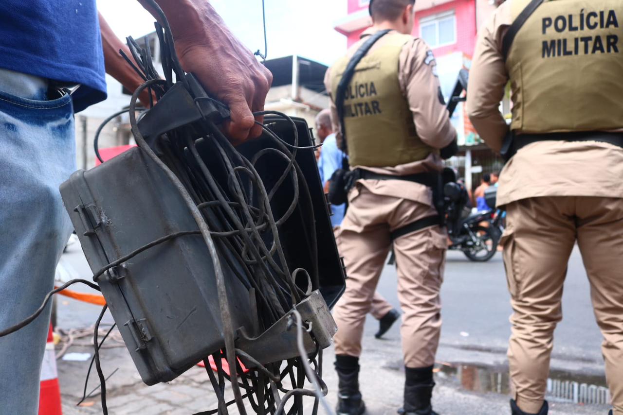 Foto Ação para combater ligações clandestinas de internet é deflagrada em Salvador