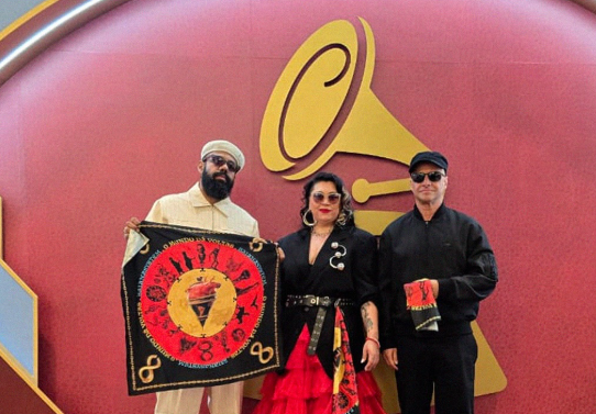 Foto “A gente acredita na música coletiva”, diz BaianaSystem ao ganhar Grammy