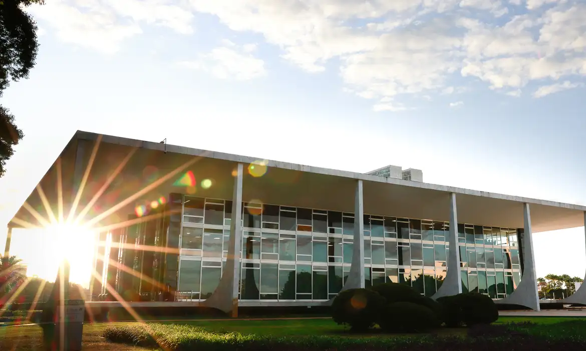 Foto STF deve julgar revisão da condenação de Bolsonaro após eleições