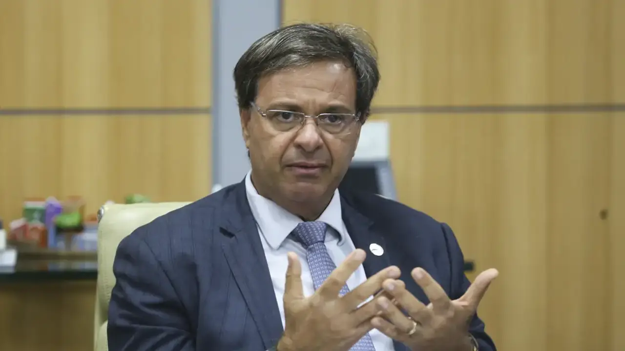 Gilson Machado é preso e Mauro Cid depõe à PF