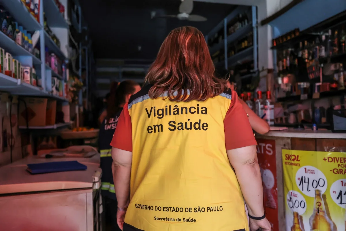 Foto Perícia confirma adição de metanol em bebidas adulteradas em São Paulo