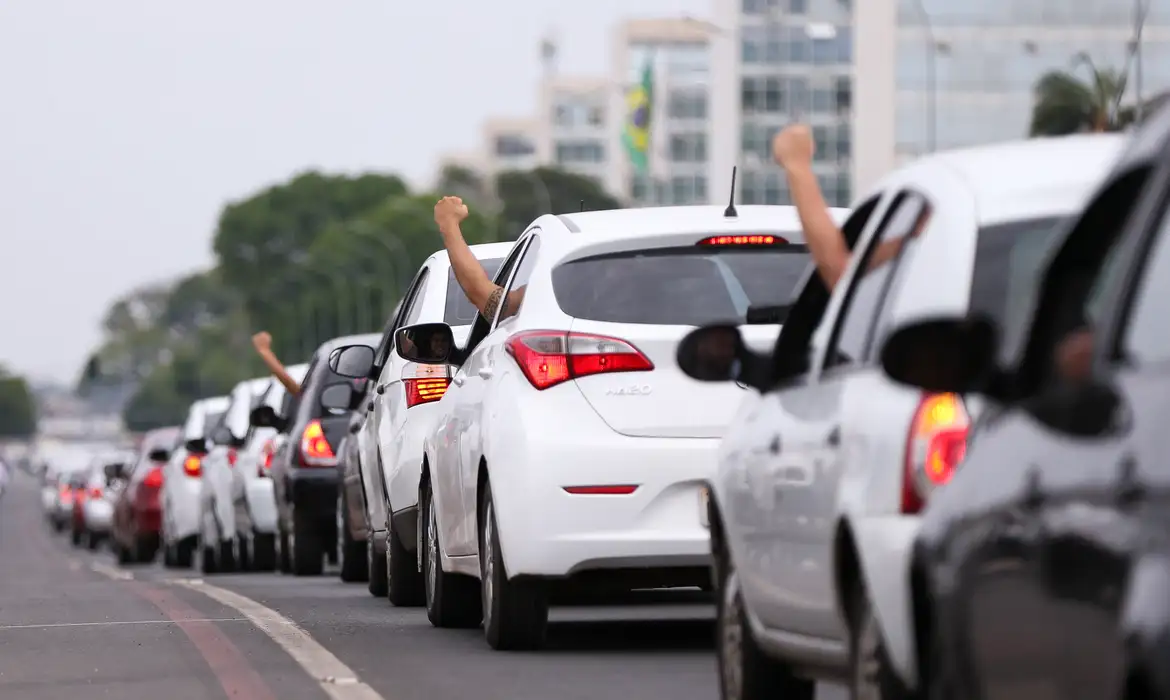 Foto Uber impõe novas exigências para carros em Salvador 