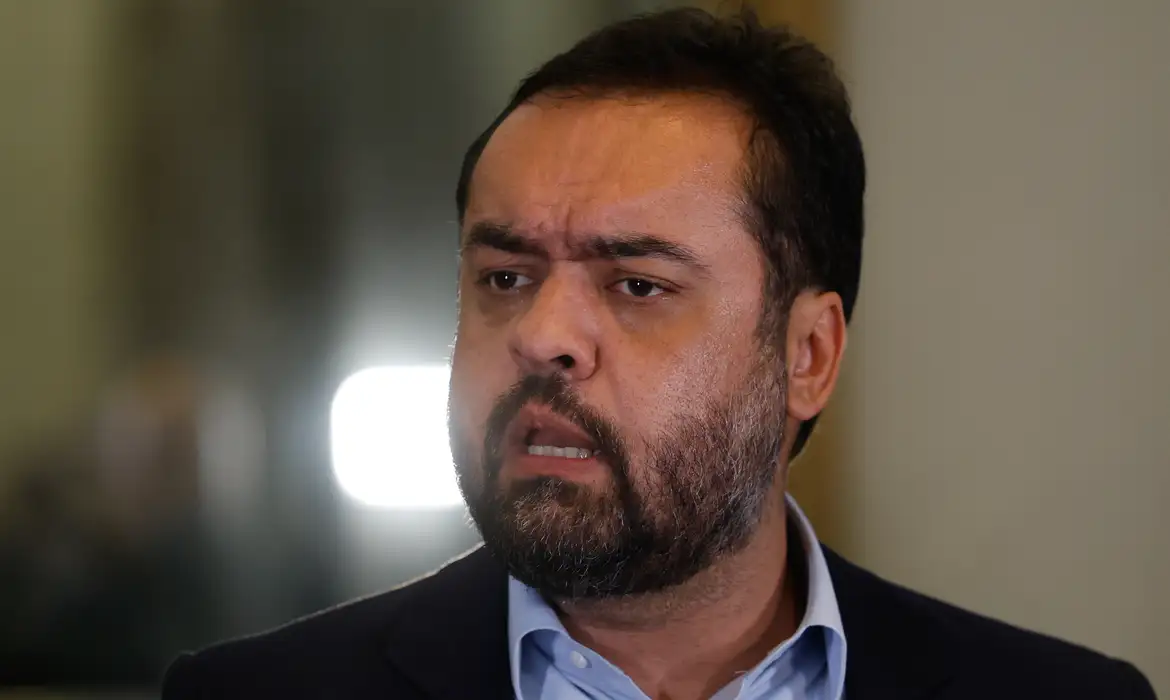 Foto Governador do Rio reconhece excesso das competências do estado em operação