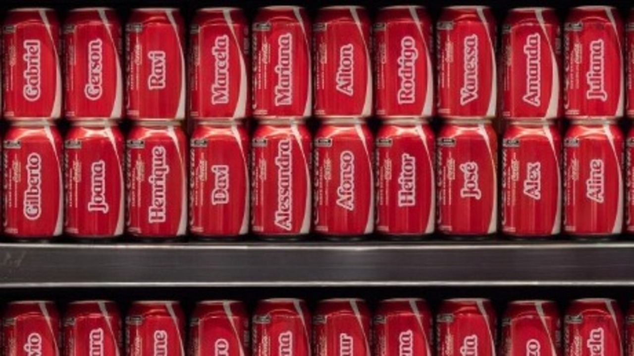 Coca-Cola vai lançar versão com açúcar de cana após pressão de Donald Trump