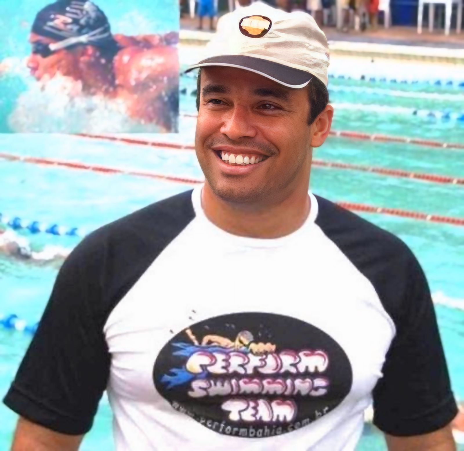 Professor Helder Malheiros Marques recebe homenagem em evento do CREF13/BA