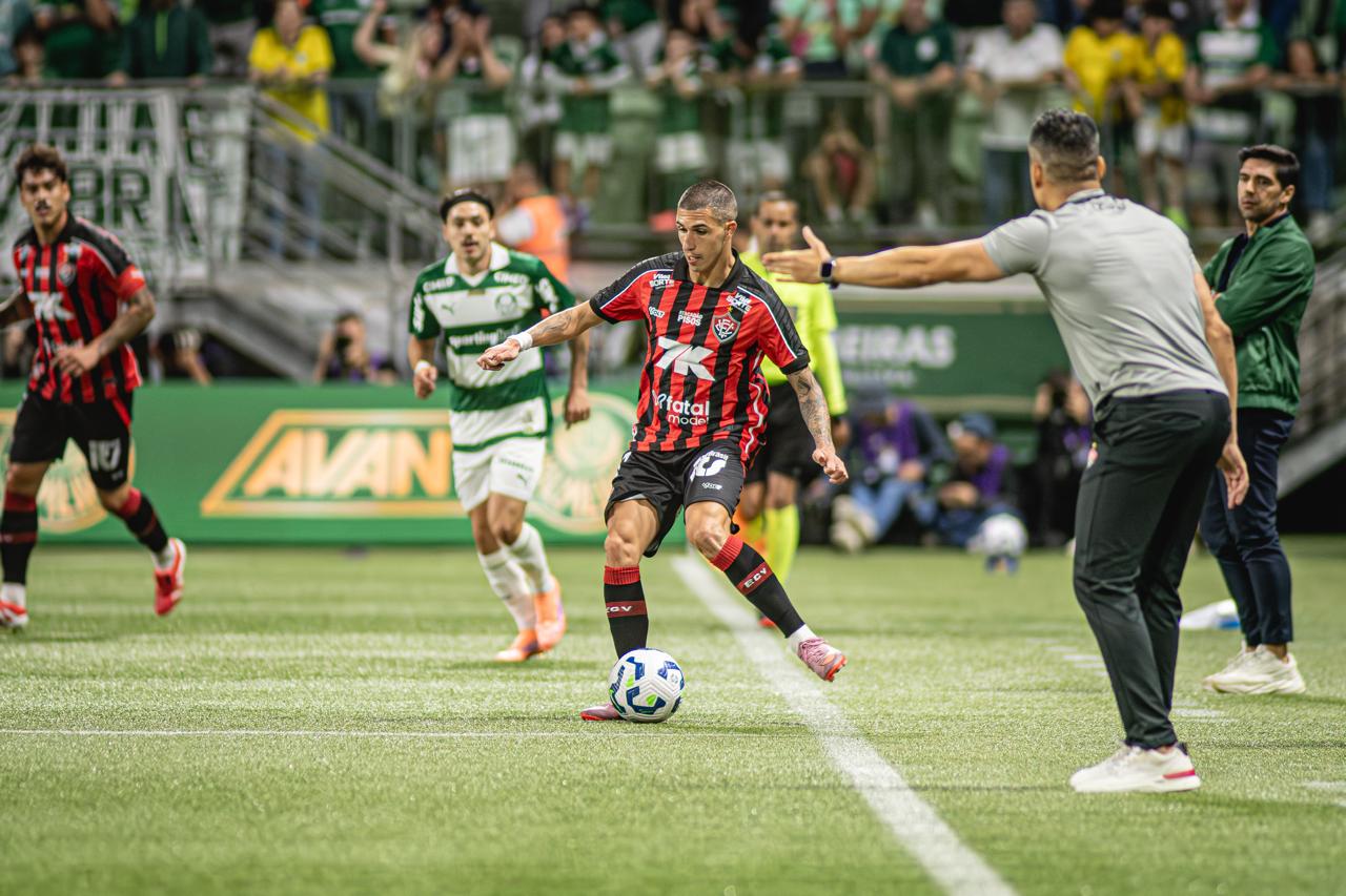 Foto Em grande atuação defensiva, Vitória segura empate contra o Palmeiras 