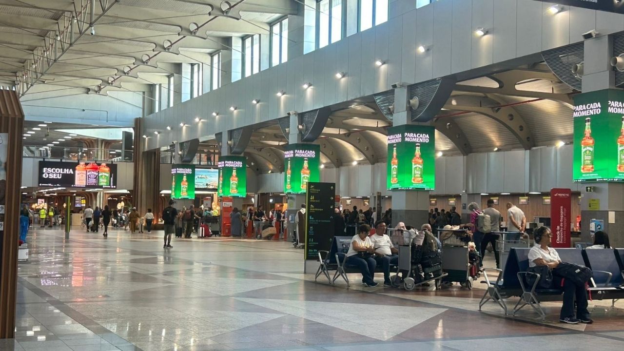 Foto Aeroporto de Salvador pode iniciar cobrança do Kiss & Fly nesta semana