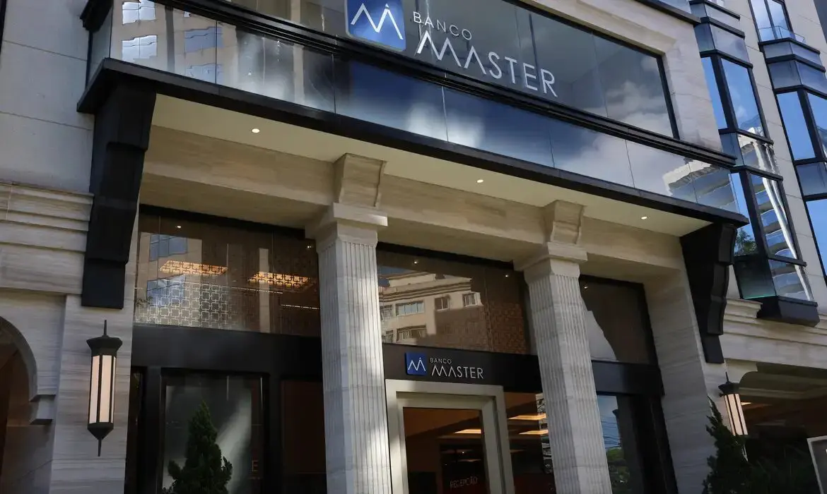 Foto Oficiais de Justiça tentaram localizar liquidante do Banco Master antes do Natal