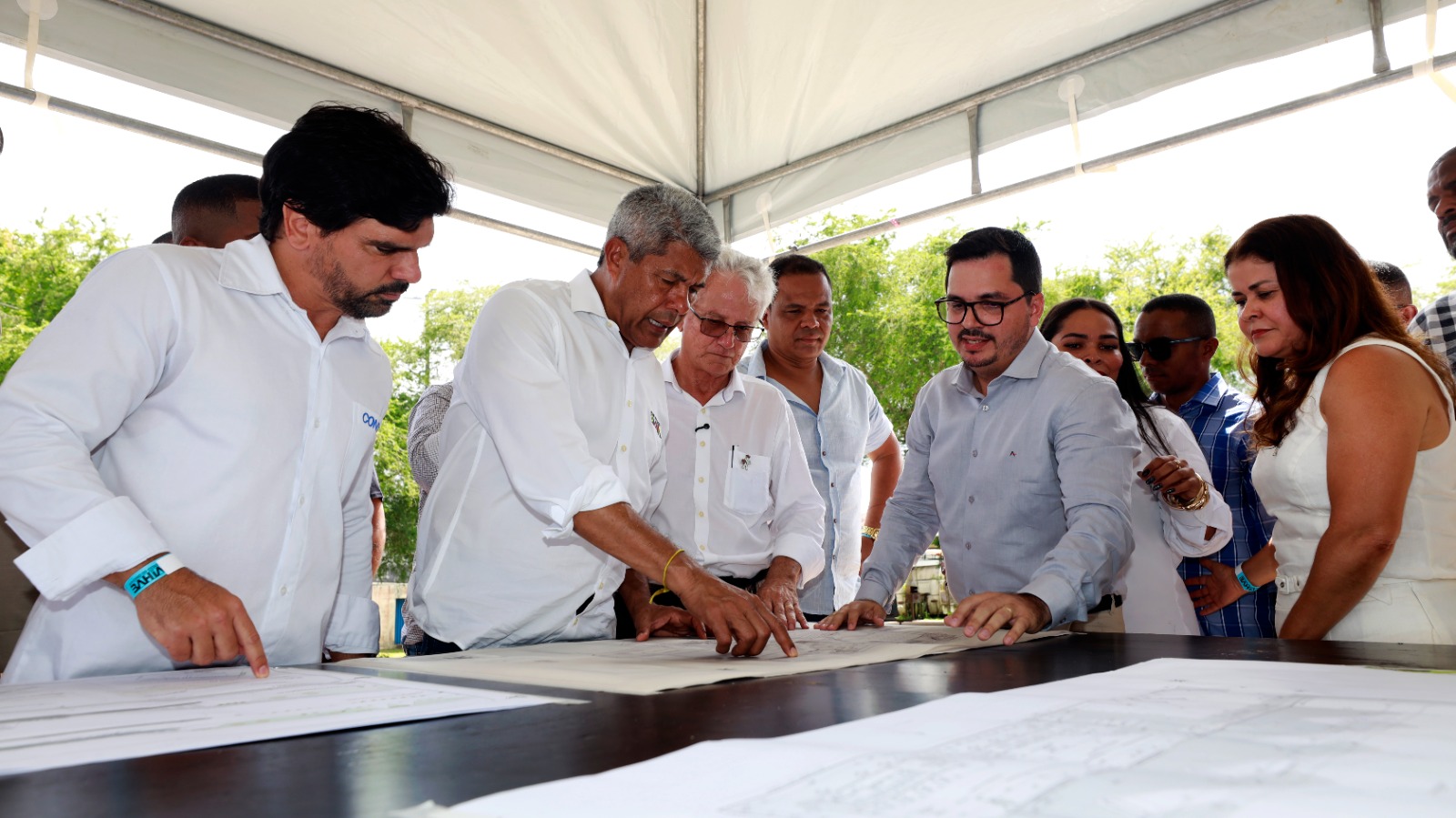 Jerônimo e Agamenon Coelho durante agenda em Araçás