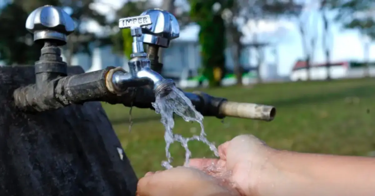 Lei garante água potável e saneamento como direito fundamental nas escolas