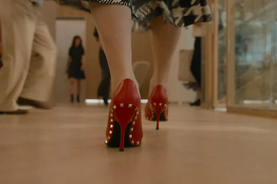 Fãs de “O Diabo Veste Prada 2” ganham item icônico de moda do filme 