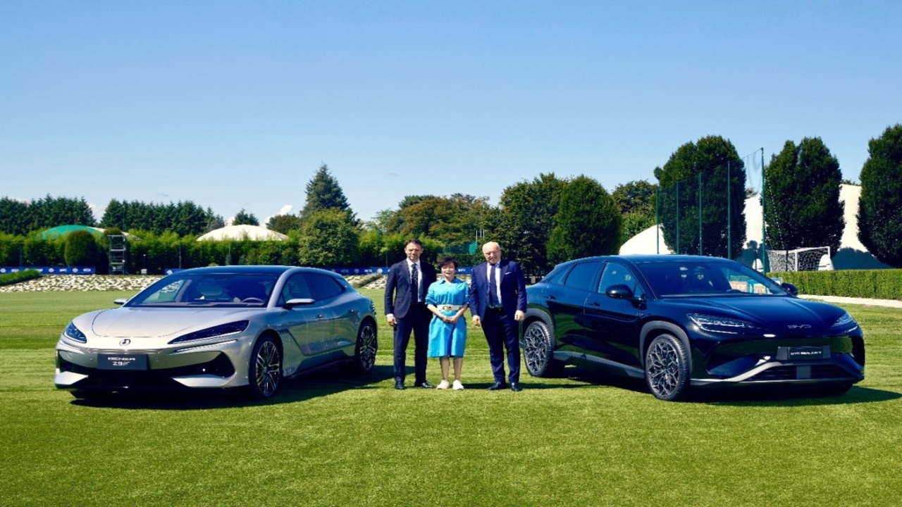 carros byd com seus devidos CEOS 