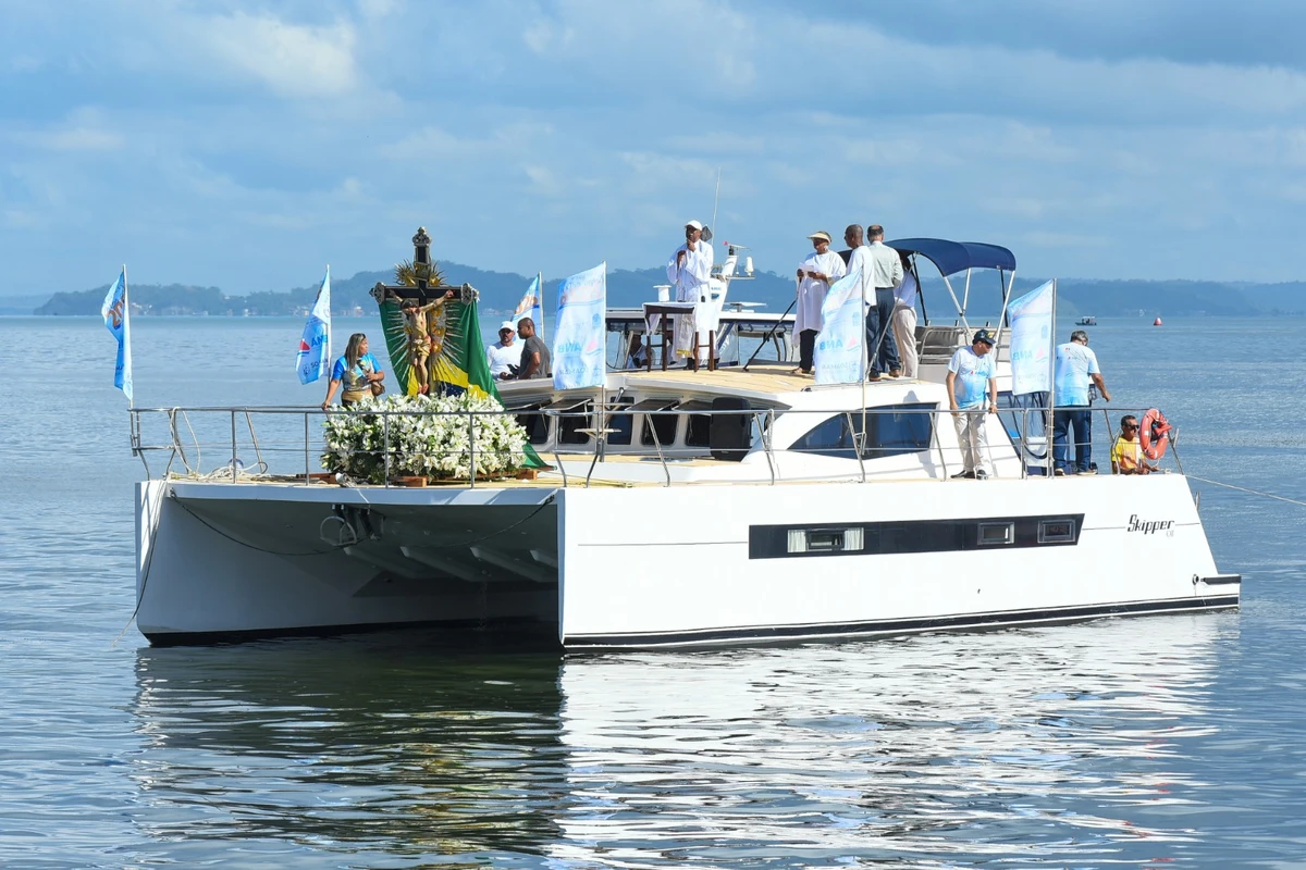Foto Procissão marítima leva imagem do Senhor do Bonfim pela Baía de Todos-os-Santos