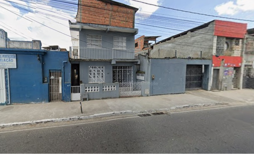 Foto Idoso morre após escada desabar dentro de casa em Periperi, Salvador