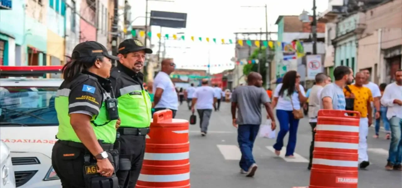 Trânsito de Salvador terá interdições por Festa de Iemanjá e Lavagem de Itapuã