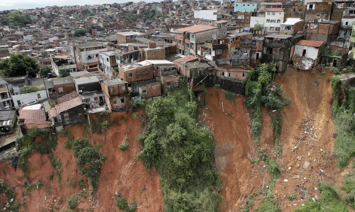 Foto Mais de 140 cidades da Bahia entram em alerta por acumulado de chuvas