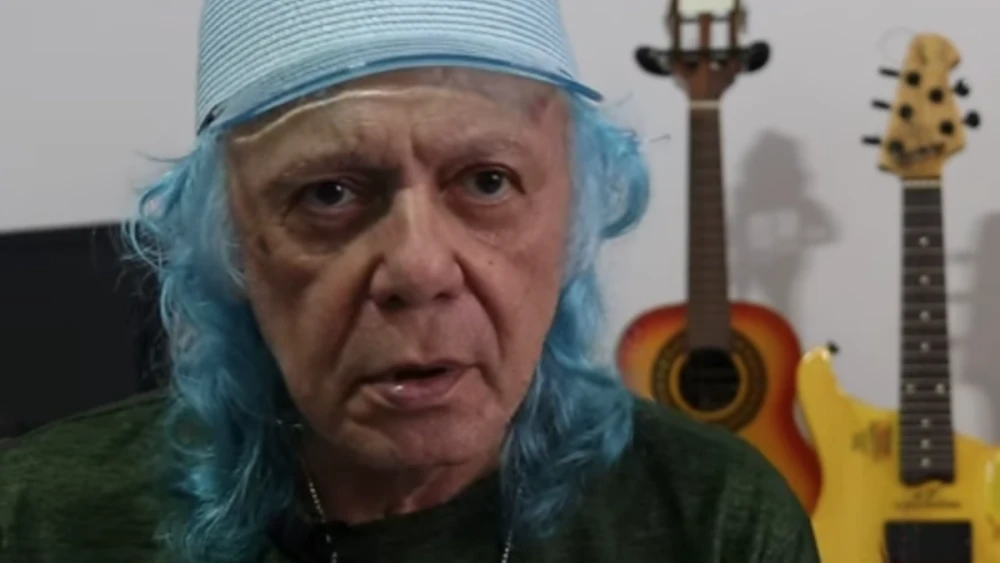 Foto Armandinho faz apelo por ajuda para tratamento do irmão Aroldo Macedo