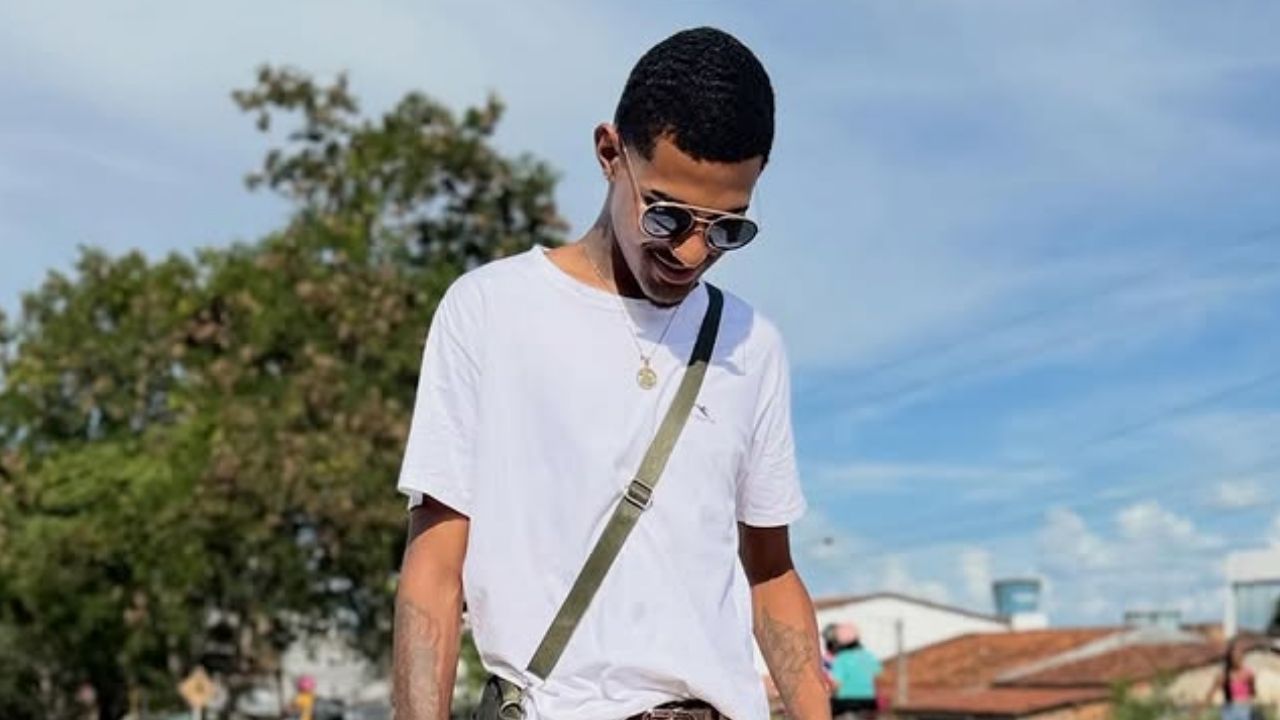 influenciador digital Douglas Bispo Silva, conhecido como "Bambety do close", foi morto a tiros