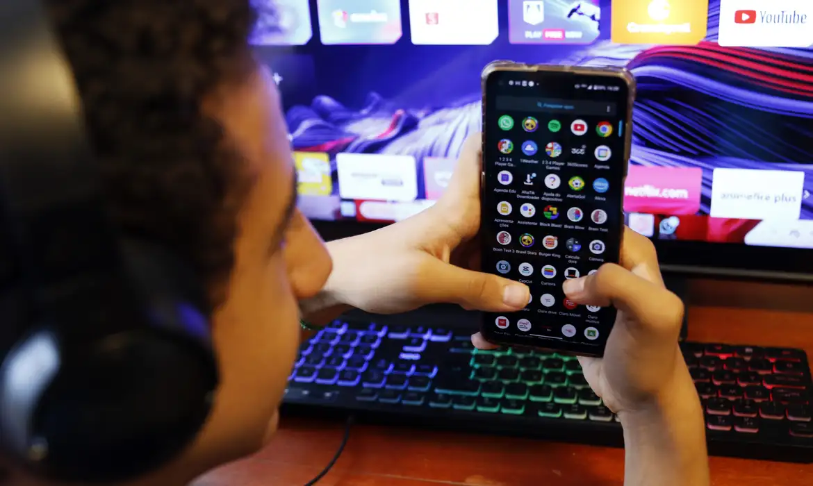 Instagram disponibiliza atualização com nova configuração de uso