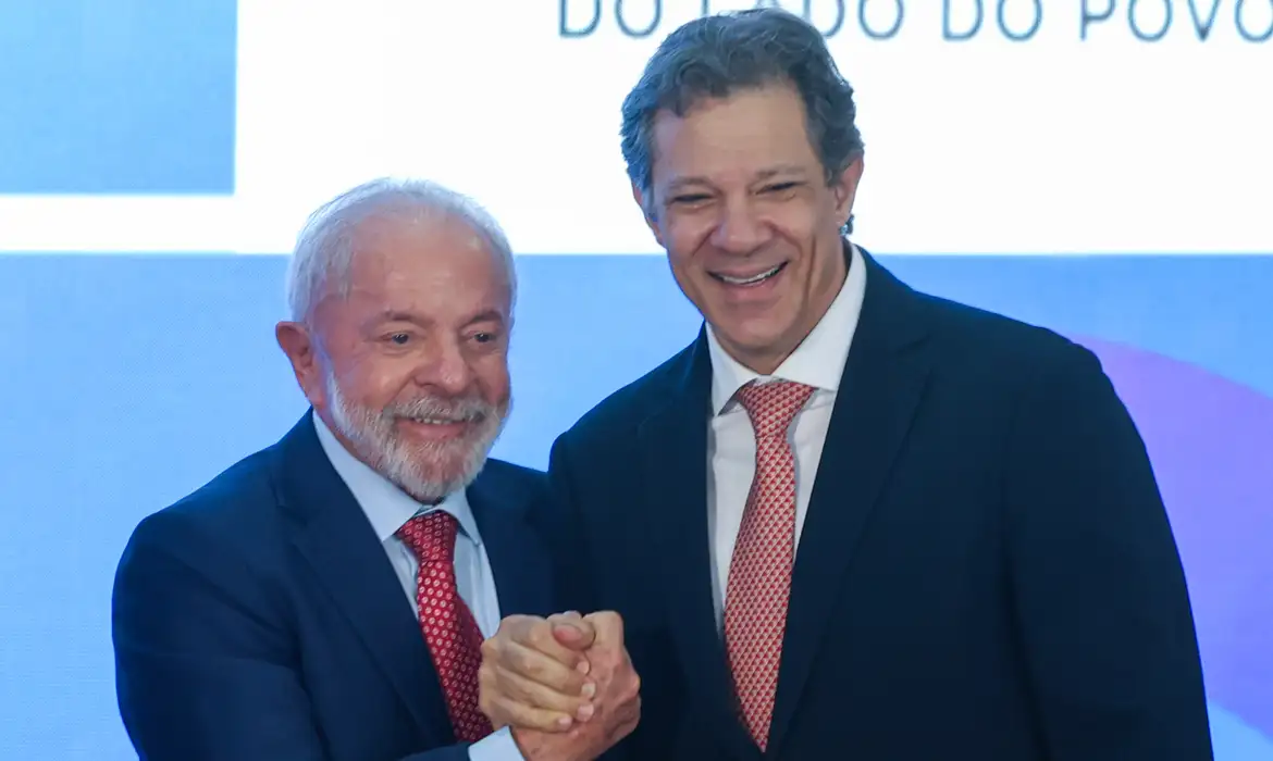Foto Lula envia à Câmara projeto para regulação econômica de big techs