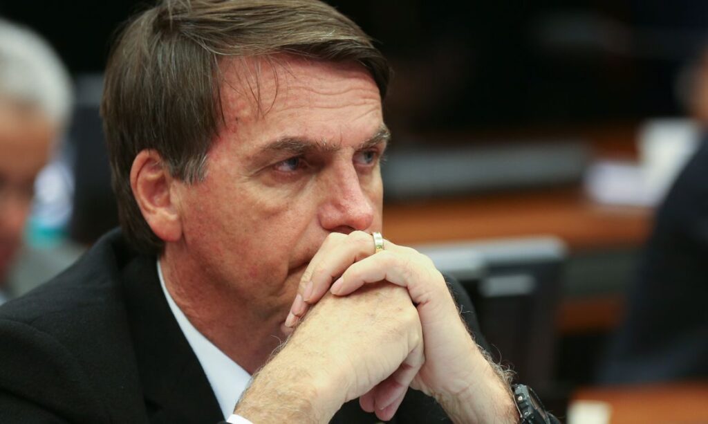 Foto Bolsonaro pode passar 10 dias em observação médica se for à Papuda