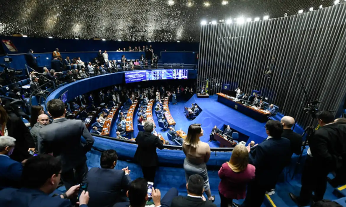 Senado se articula para rejeitar PEC da Blindagem