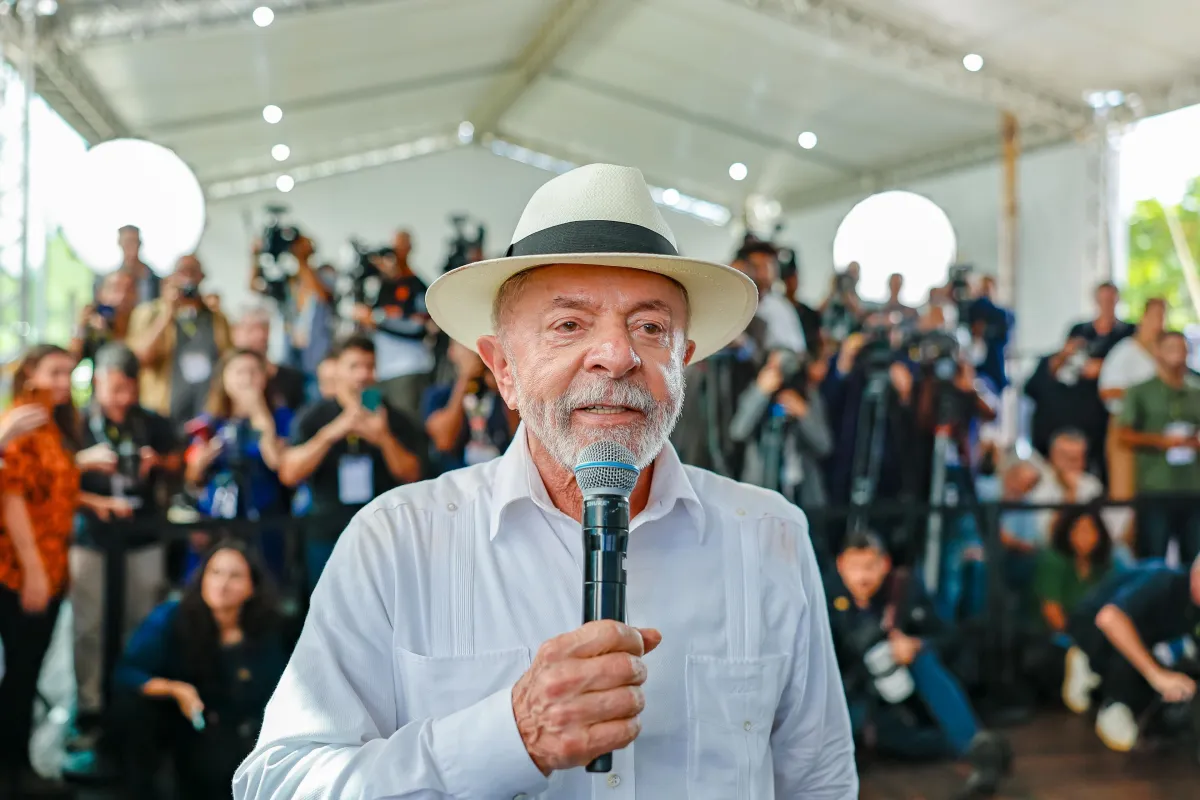 Lula confirma que indicará Jorge Messias novamente ao STF