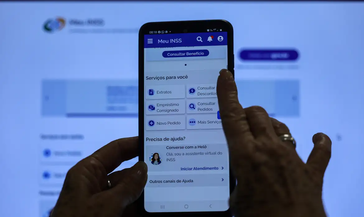 Foto Herdeiros e pensionistas já podem pedir devolução de descontos do INSS