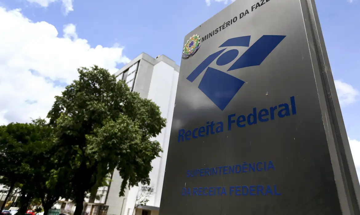 Imposto de Renda 2026: saiba quem tem direito ao terceiro lote da restituição