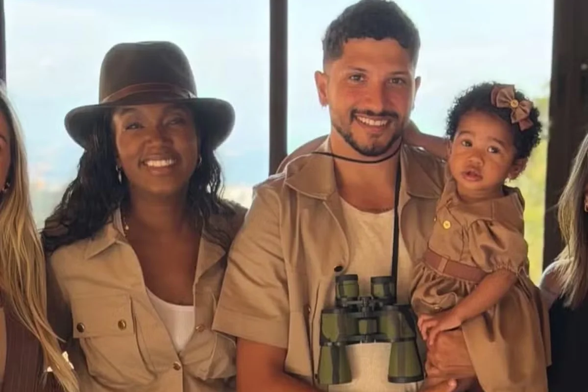 Foto Iza quebra o silêncio e fala sobre relação com Yuri Lima após separação