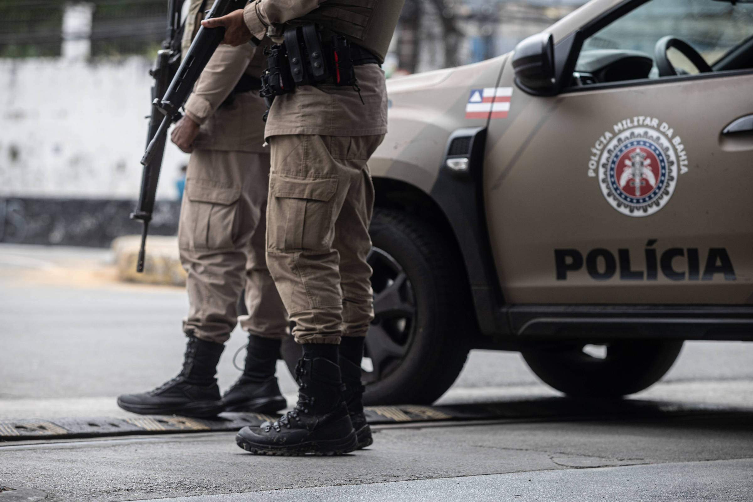  Urgente! Vídeo mostra tiroteio no Complexo Nordeste de Amaralina 