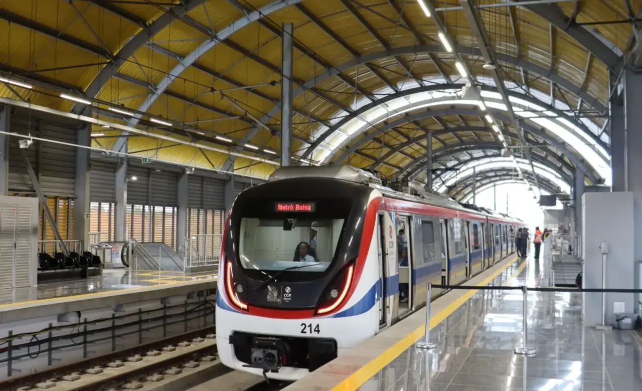 Campo Grande no trilho: Lula apoia metrô e obra tem data