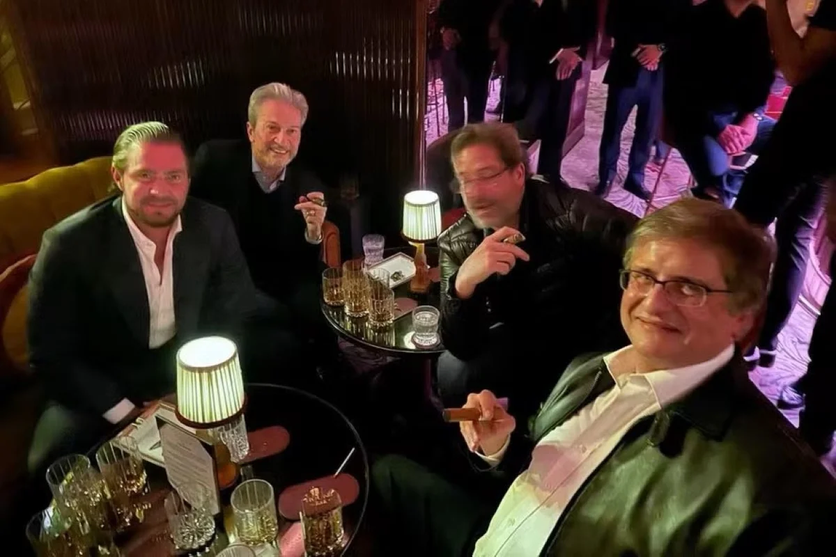 Foto PF encontra foto de Paulo Gonet ao lado de Daniel Vorcaro em Londres