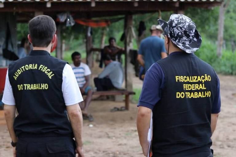 Operação resgata 69 trabalhadores em situação análoga à escravidão na Bahia