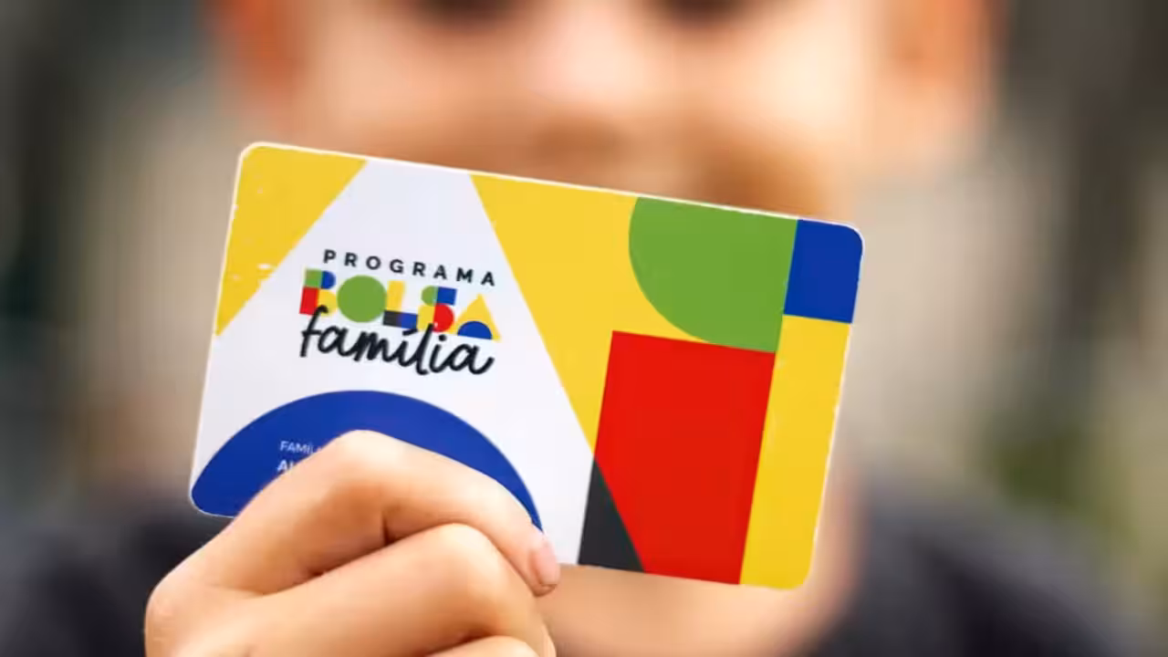 Beneficiários do Bolsa Família têm até segunda para regularizar