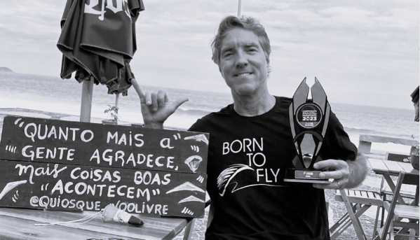 Foto Bicampeão de asa-delta morre em queda de parapente no Rio de Janeiro