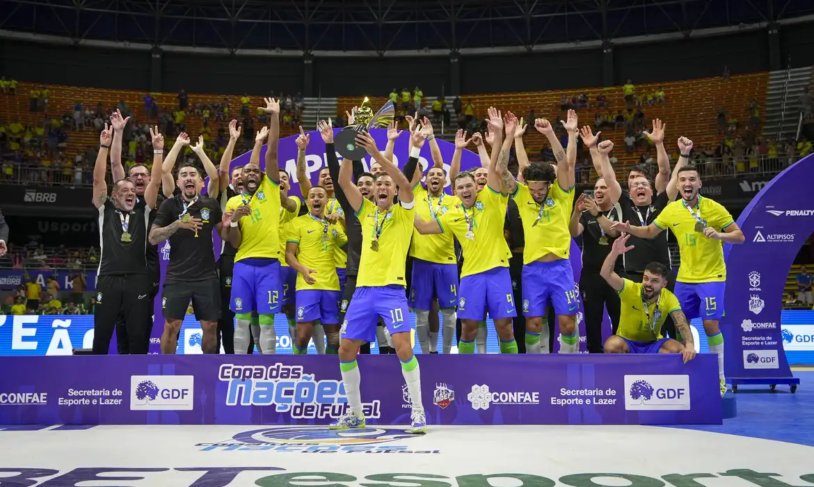 Foto Brasil conquista a Copa das Nações de Futsal
