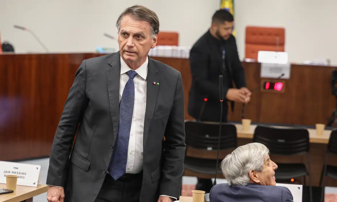 Foto STF descarta recurso contra prisão de Bolsonaro  