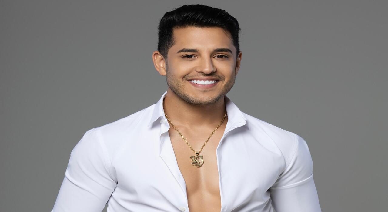 Foto Cantor Kevi Jonny celebra 10 anos de carreira com show especial no '10 Horas de Arrocha', em Salvador